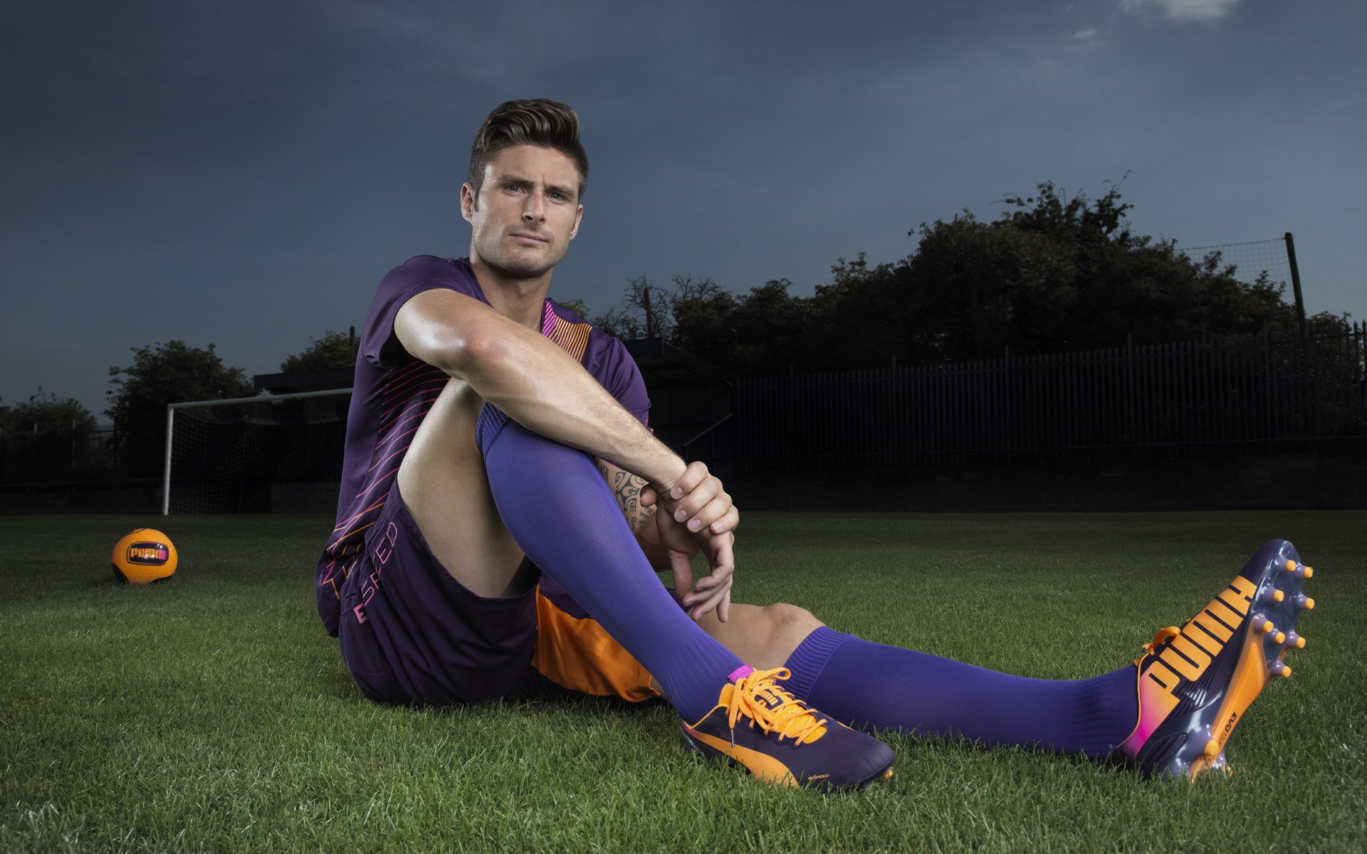 拜仁坐镇主场击败对手,实力仍不可小觑,拜仁站位